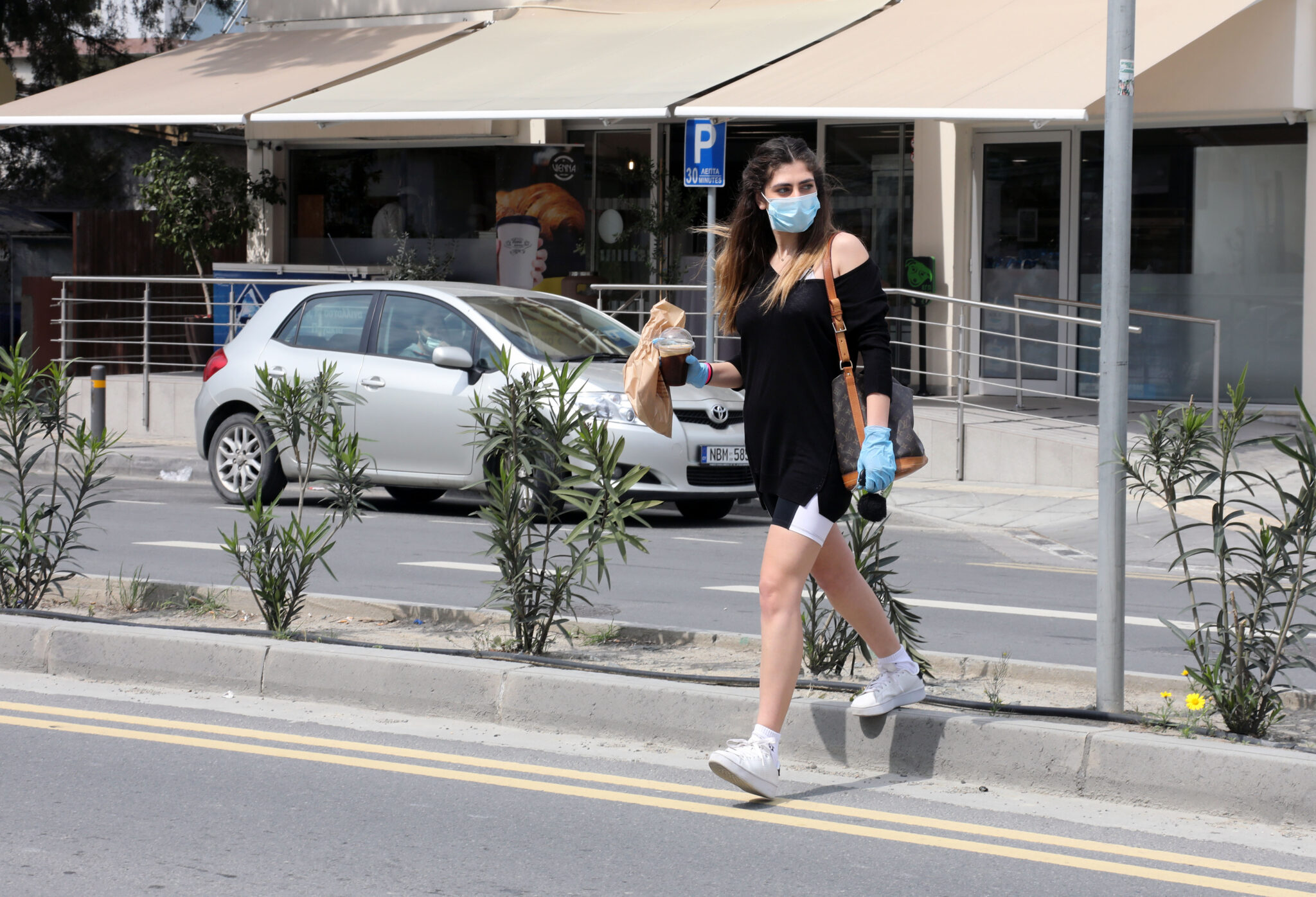 Τσιούτης: «Τουλάχιστον μέχρι τις αρχές του 2021 θα λαμβάνονται μέτρα προστασίας»