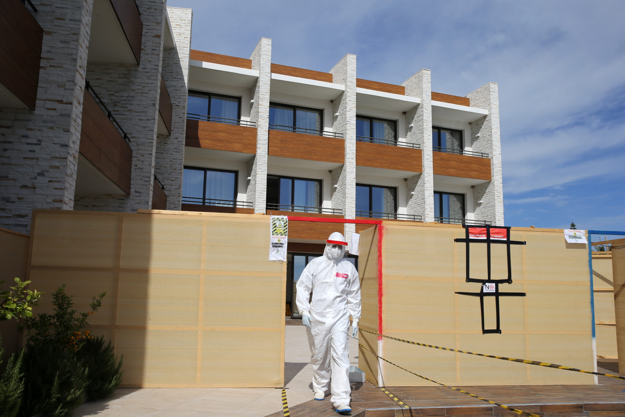 Φροντίδα νοσοκομειακού επιπέδου για ασθενείς κορωνοϊού που διαμένουν στο Eden