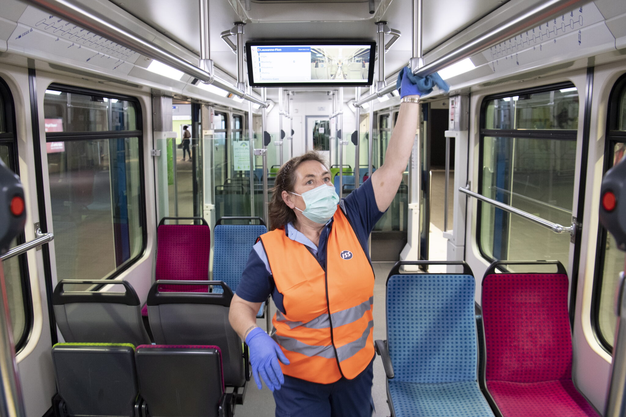 Οριστικοποιούνται οι όροι της καραντίνας για διεθνείς αφίξεις στο Ην. Βασίλειο