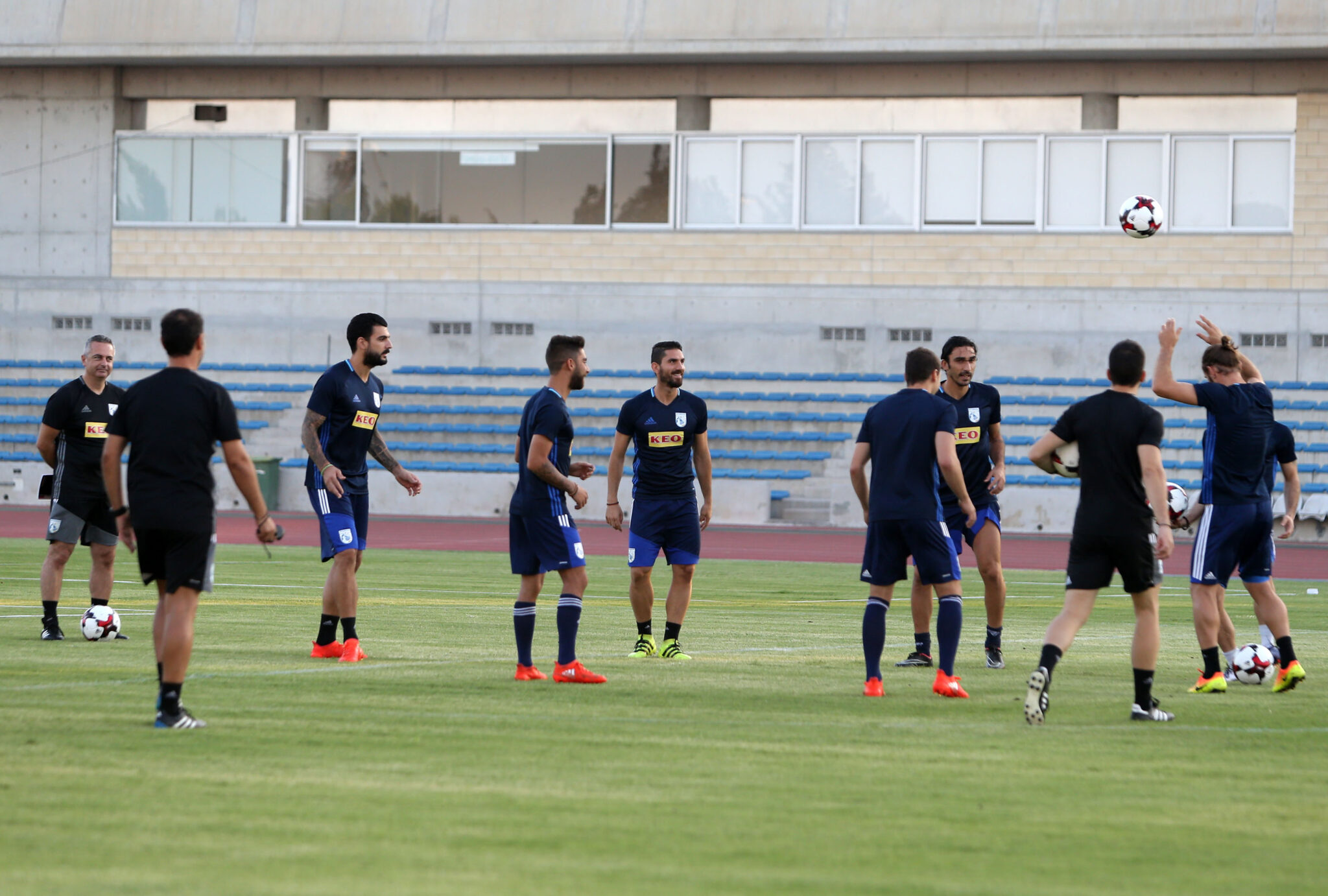 Επιστροφή σε προπονήσεις για ποδοσφαιριστές και αθλητές, με "βούλα" Ιωάννου