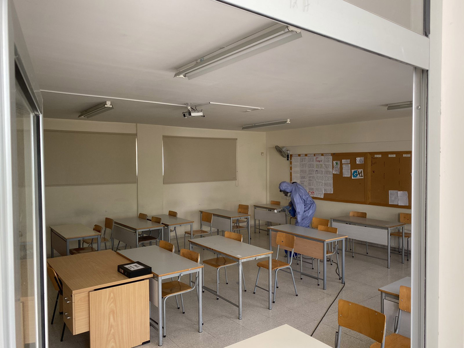 Δεν επιστρέφουν στα θρανία εάν δεν βγουν τα αποτελέσματα των τεστ (ΒΙΝΤΕΟ)