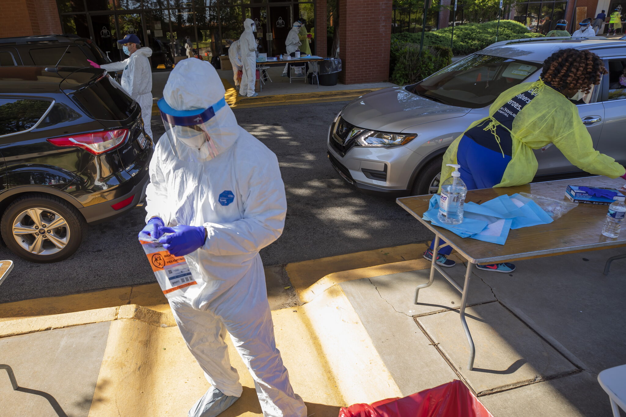 Σε σοβαρή ή κρίσιμη κατάσταση 46.936 ασθενείς κορωνοϊού σε όλο τον κόσμο