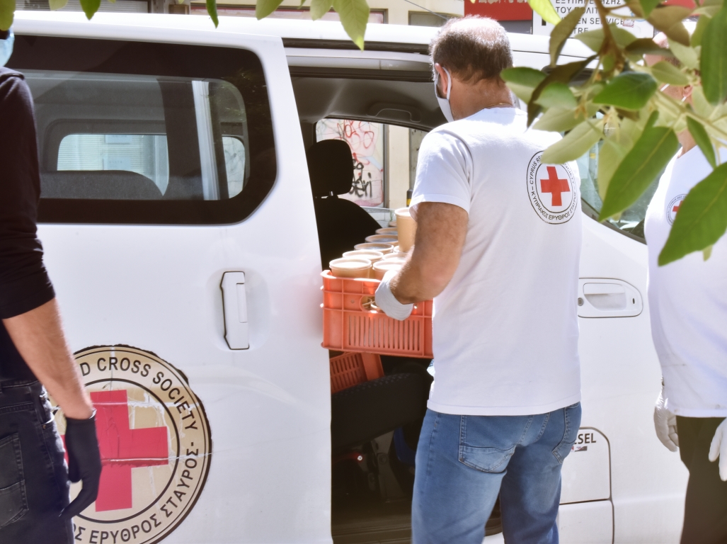 Η Λεβέντειος Πινακοθήκη συνεργάζεται και προσφέρει στον Κυπριακό Ερυθρό Σταυρό
