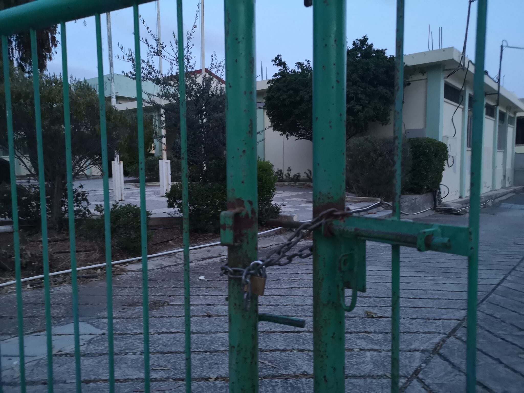 Ξεκαθάρισμα Υπουργείου για τις εισηγήσεις που έλαβε για επαναλειτουργία σχολείων