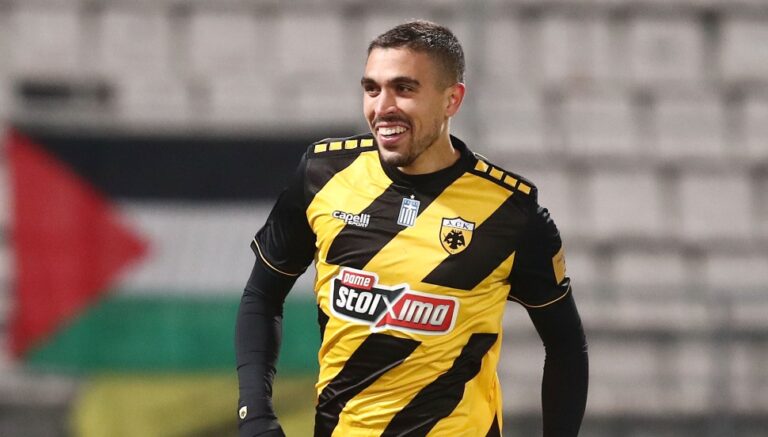 Βίκτωρ Κλωναρίδης: Μιλάει μόνο στο γήπεδο (ΦΩΤΟ & ΒΙΝΤΕΟ)