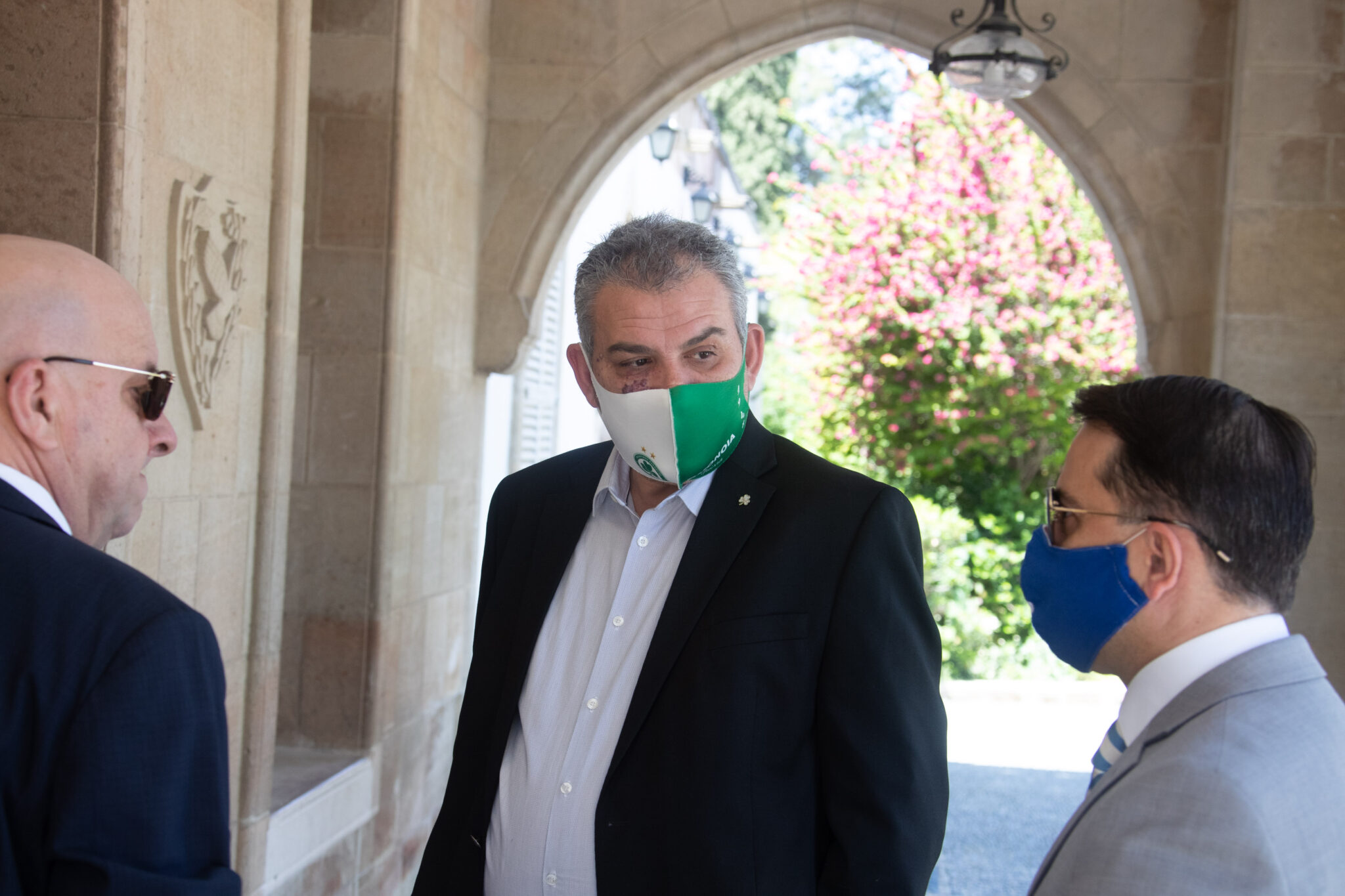 Δύσκολα επαναρχίζει η ποδοσφαιρική σεζόν μετά τη σύσκεψη στο Προεδρικό