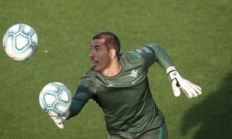 Θετικός στον κορωνοϊό ο Ρόμπλες στέλνει μήνυμα αισιοδοξίας (ΒΙΝΤΕΟ)