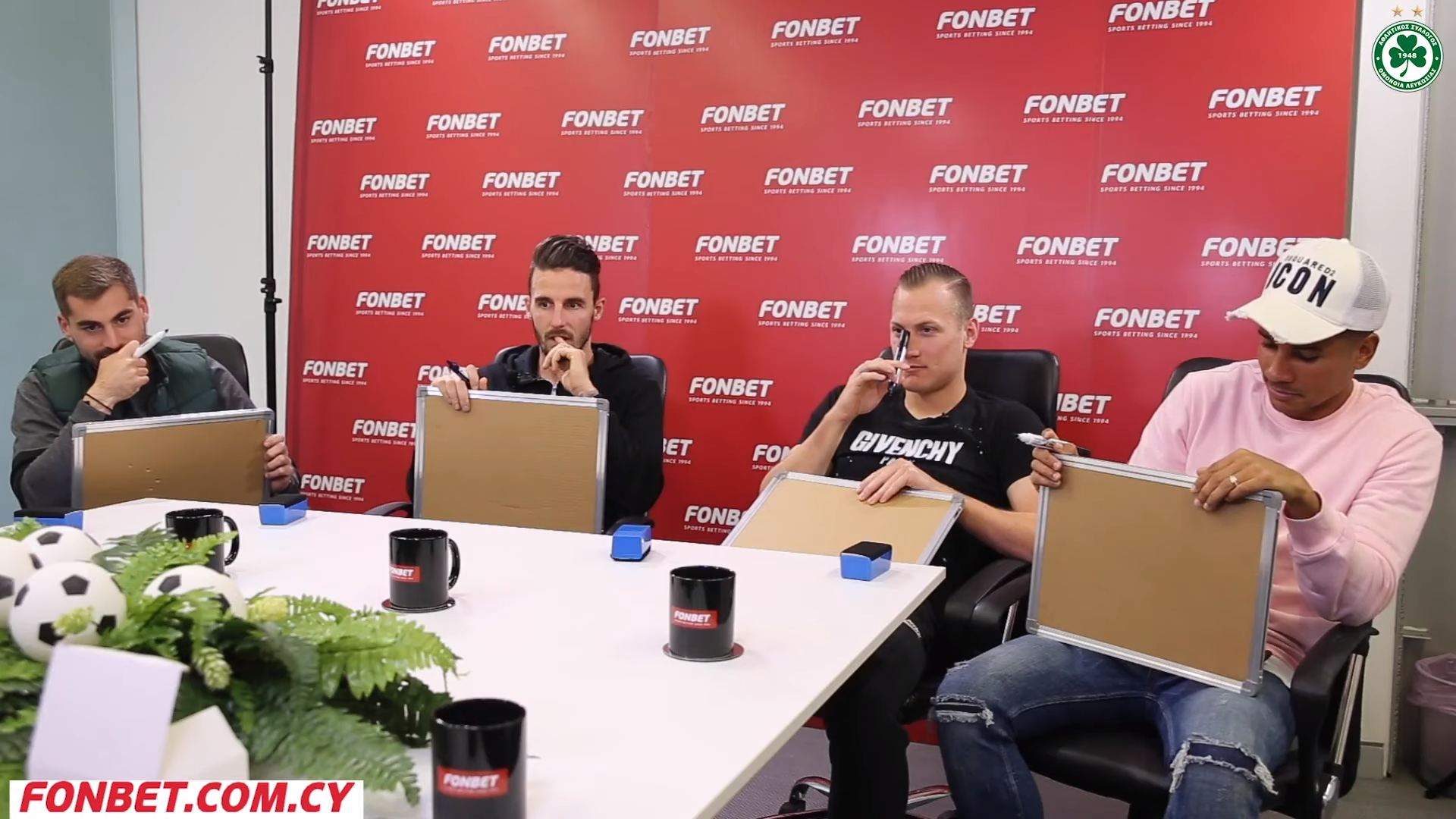 Οι απαντήσεις των παικτών της Ομόνοιας σε… περίεργες ερωτήσεις (ΒΙΝΤΕΟ)