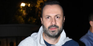 O Tάσος Τρύφωνος αγνώριστος σε ρόλο μοντέλου στην ηλικία των 24 ετών (ΦΩΤΟ)