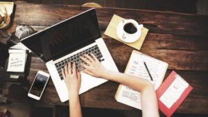 Μπορεί να κληρονομήσουμε την τηλεργασία στη μετά κορωνοϊού εποχή;