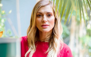 Συγκινεί η Ζέτα Δούκα μιλώντας για τη περιπέτεια υγείας της μητέρας της (ΦΩΤΟ)