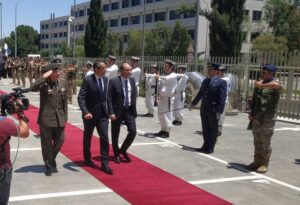 Σε κρίσιμη συγκυρία αναλαμβάνει το Υπουργείο Άμυνας ο Χαράλαμπος Πετρίδης