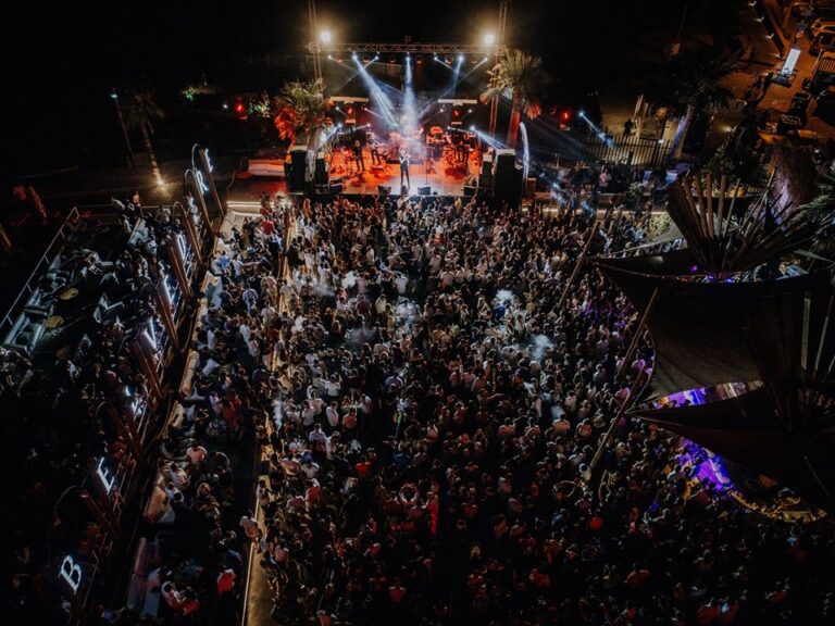 Δεν παραδέχονται παραβίαση διαταγμάτων για τον κορωνοϊό οι ιδιοκτήτες του "Nava"