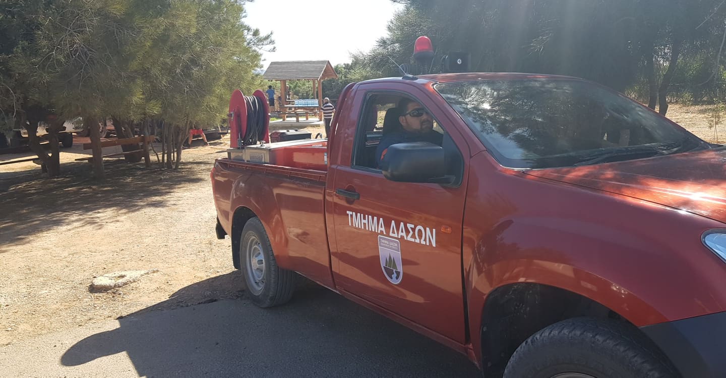 Σε συναγερμό Βρετανικές Βάσεις και Τμήμα Δασών από πυρκαγιά στην Ορμήδεια