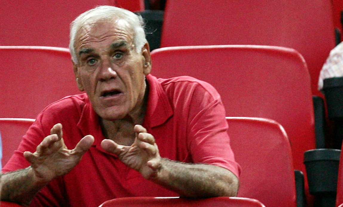 «Έφυγε» ο Νίκος Αλέφαντος