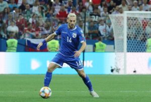 «Τελειώνει» του Μακρή στην ΑΕΚ