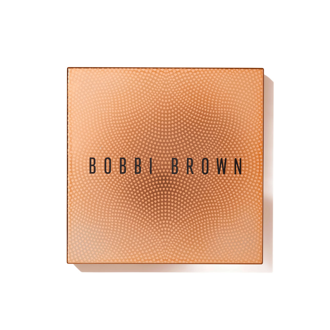 H BOBBI BROWN παρουσιάζει τη νέα SUMMER GLOW COLLECTION