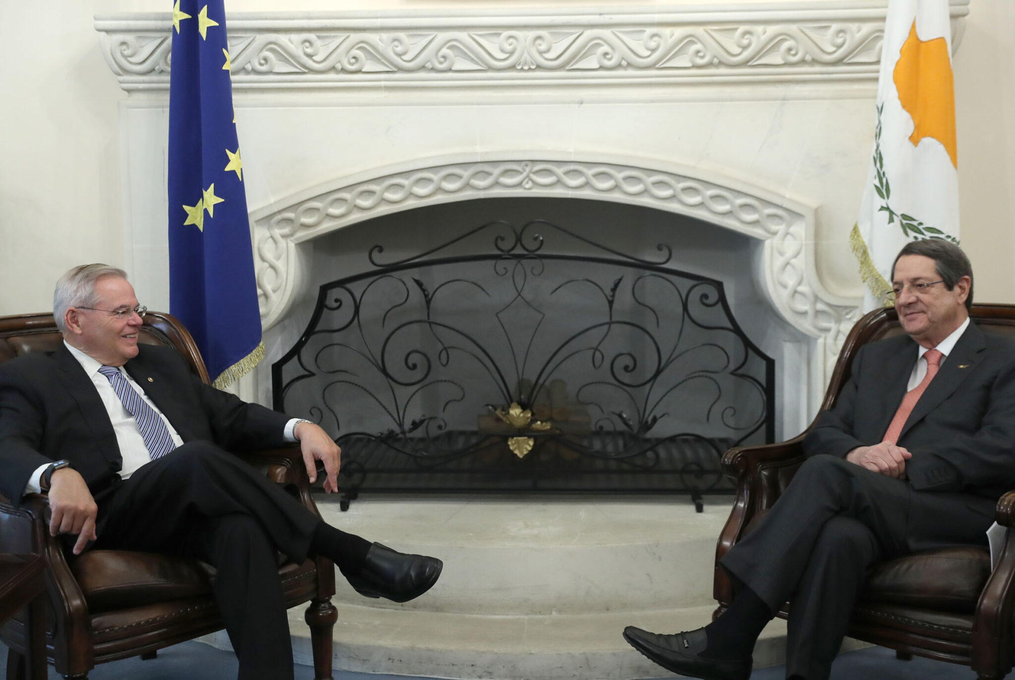 Καλεί τον Πομπέο να επιβάλει κυρώσεις στην Τουρκία για τις προκλησεις στην Κύπρο