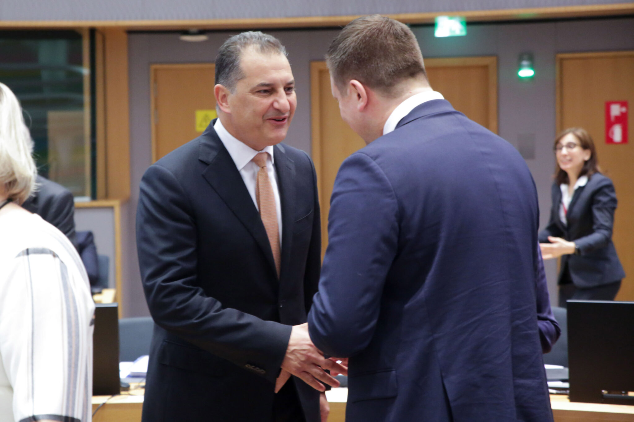 Λακκοτρύπης: Ιστορική η συμφωνία Ελλάδας-Ιταλίας για καθορισμό ΑΟΖ