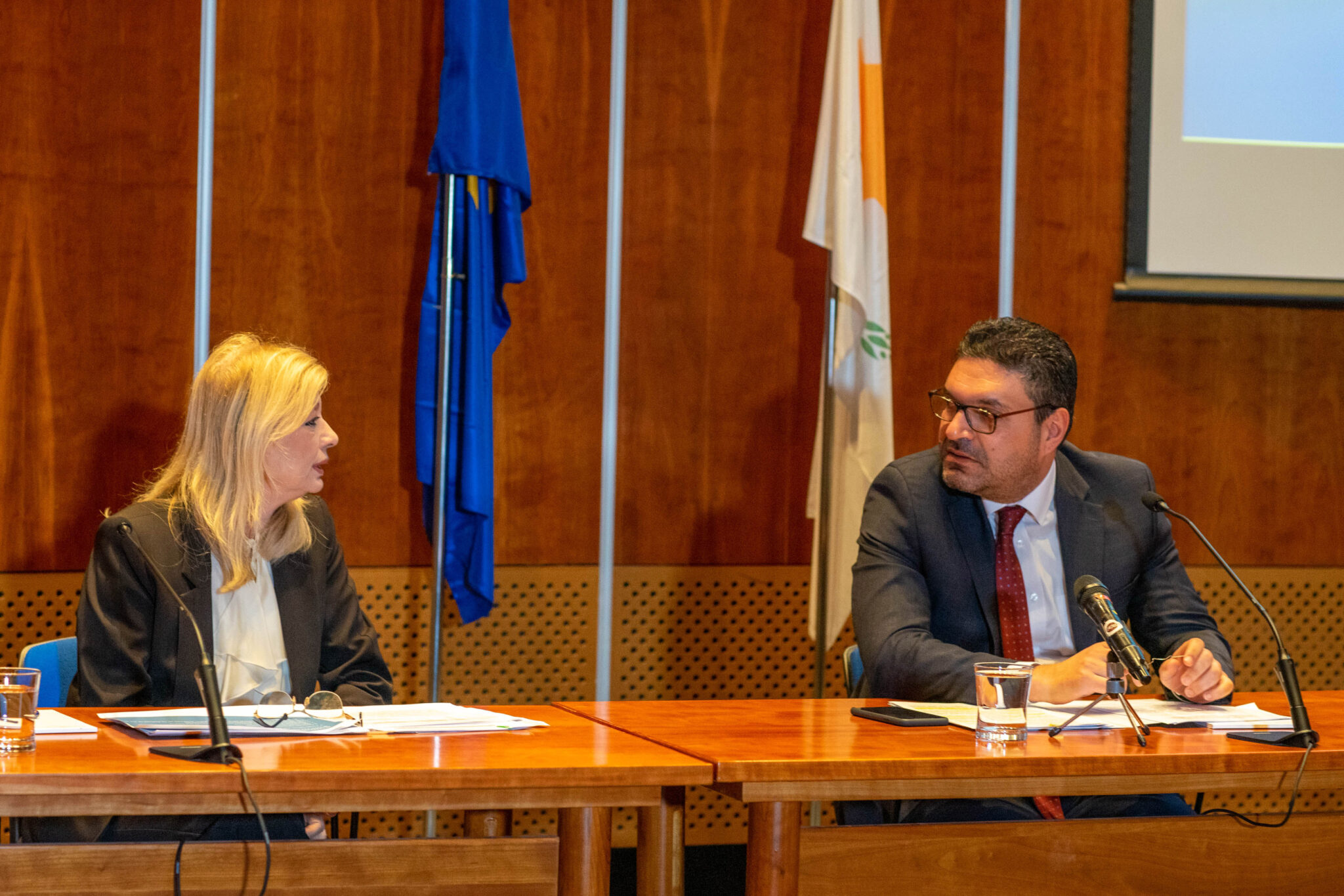 Για ξενοδόχους, επιχειρηματίες και ανέργους τα πέντε νέα μέτρα στήριξης