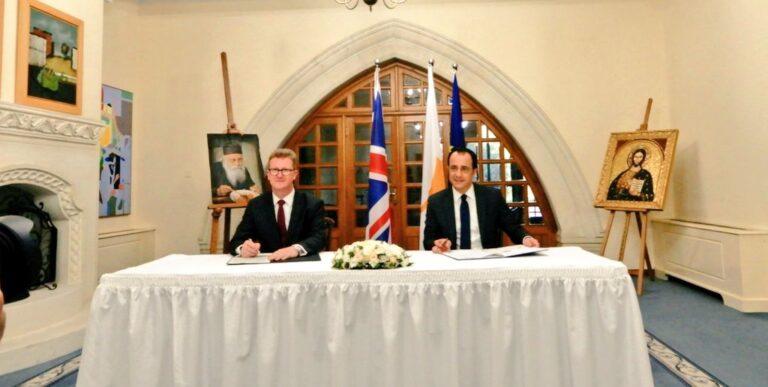 Κοινό ανακοινωθέν Λευκωσίας-Λονδίνου για τις αναπτύξεις στις Βρετανικές Βάσεις