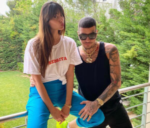 Η Παπαγεωργίου ως…"βοηθός" στα γυρίσματα του νέου videoclip του Snik (ΒΙΝΤΕΟ)