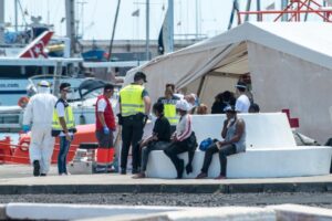 Ένα μήνα μετά η Μάλτα έδωσε το "οκ" για αποβίβαση 425 μεταναστών