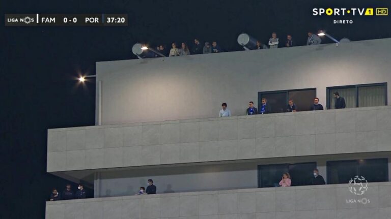 Είδαν… μπαλίτσα από το μπαλκόνι τους (ΦΩΤΟ)