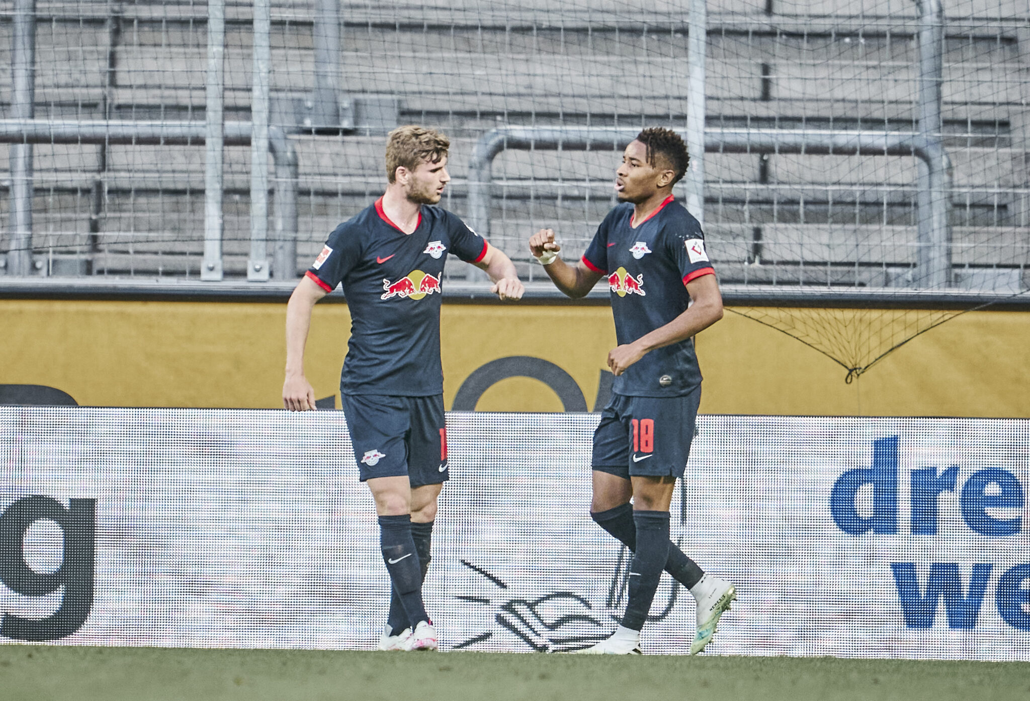 Διπλό με τεσσάρα κόντρα στην Κολωνία και ξανά τρίτη η Λειψία (ΒΙΝΤΕΟ)