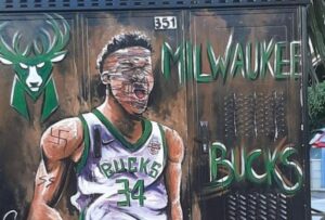 Βανδάλισαν το γκράφιτι του Γιάννη με σύμβολα των Ναζί