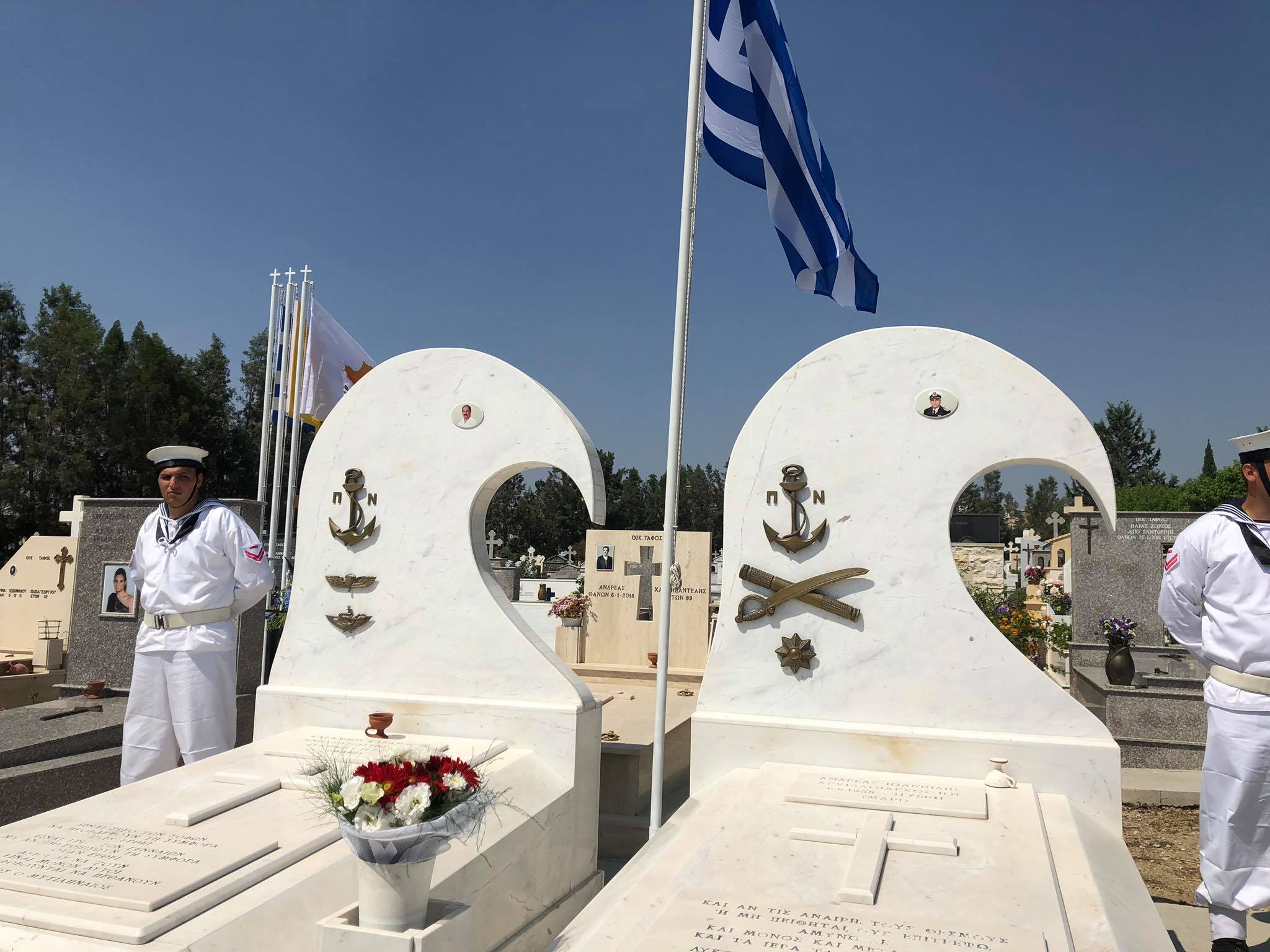 Φόρος τιμής στα 13 παλληκάρια που έχασαν τη ζωή τους στη φονική έκρηξη στο Μαρί