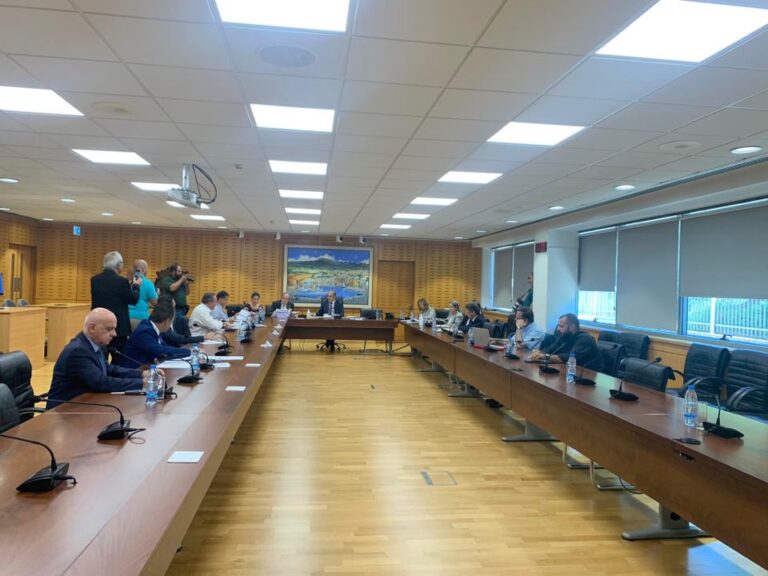 "Μη εξυπηρετούμενο δάνειο 10 ευρώ" στη λίστα Γιωρκάτζη