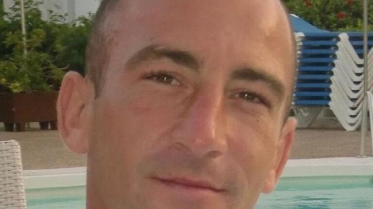 Λονδίνο: Χειροπέδες σε 23χρονο για τη δολοφονία 37χρονου Ε/κ