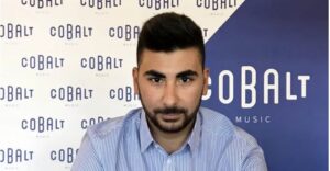 Kαι όμως ο αδερφός του Παντελίδη, υπόγραψε δισκογραφικό συμβόλαιο (ΦΩΤΟ)