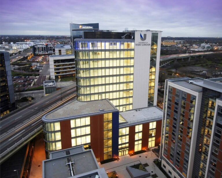 Tο CIM συγχαίρει το UNIVERSITY OF WEST LONDON (UK)