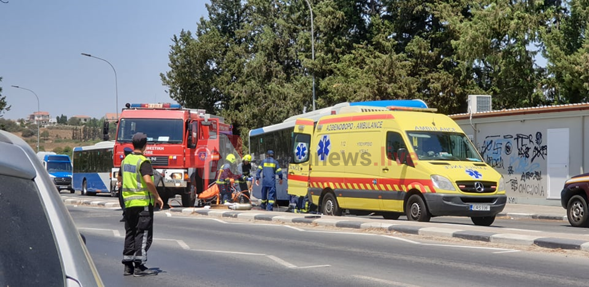 ΦΩΤΟ: Άνδρας παρασύρθηκε από λεωφορείο στη Λευκωσία