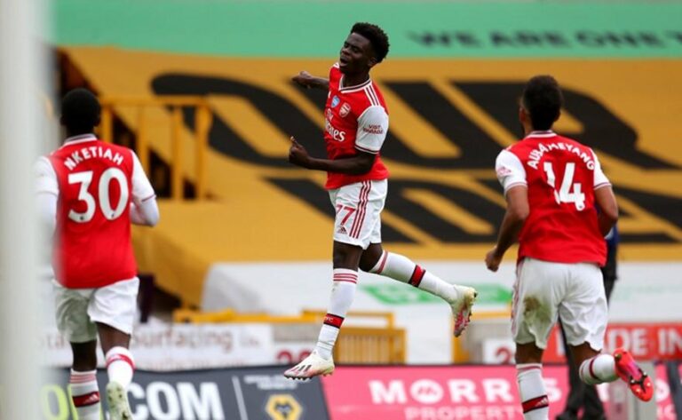 «Φρέναρε» τη Γούλβς η Άρσεναλ και βλέπει… τετράδα