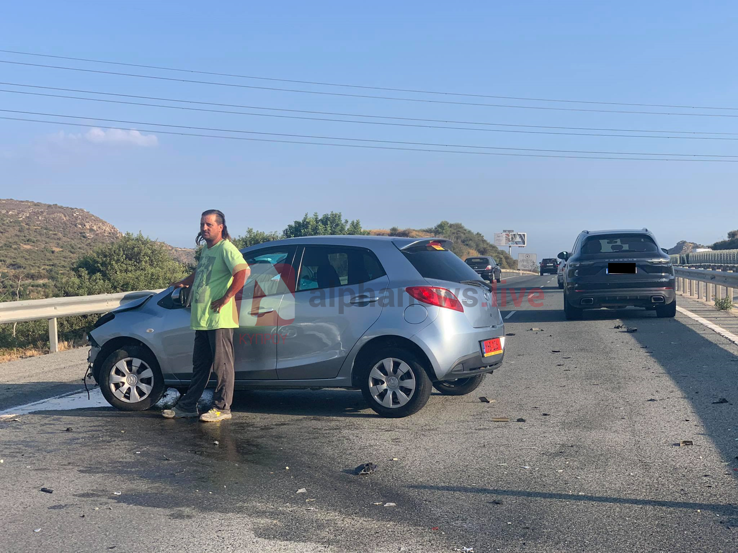 ΦΩΤΟ: Κυκλοφοριακό κομφούζιο στον αυτοκινητόδρομο μετά από τροχαίο