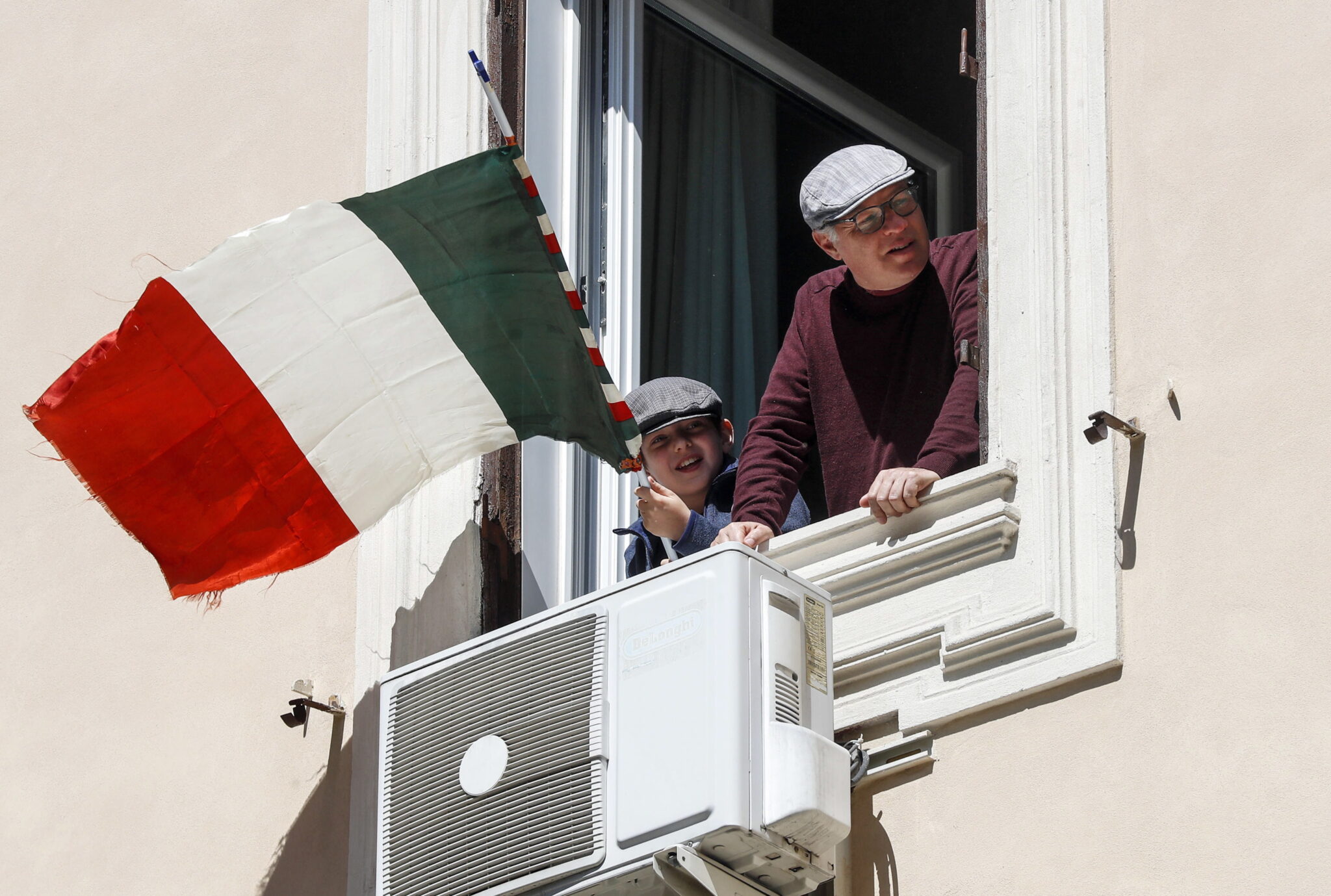 Τρεις νεκροί στην Ιταλία: Ο χαμηλότερος αριθμός των τελευταίων πέντε μηνών