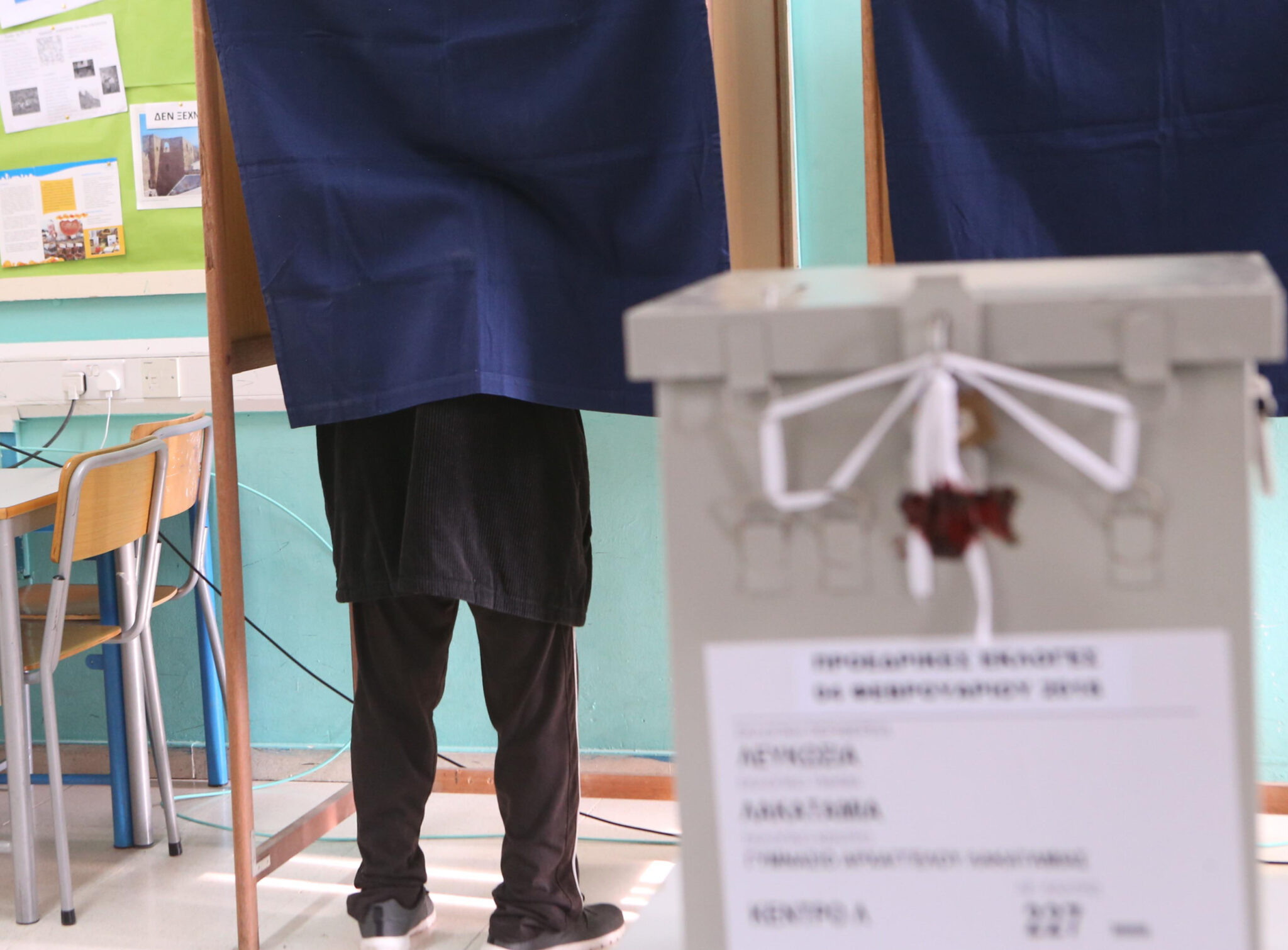 Εκλογές Αγλαντζιάς: Στις κάλπες μόνο με… μάσκα