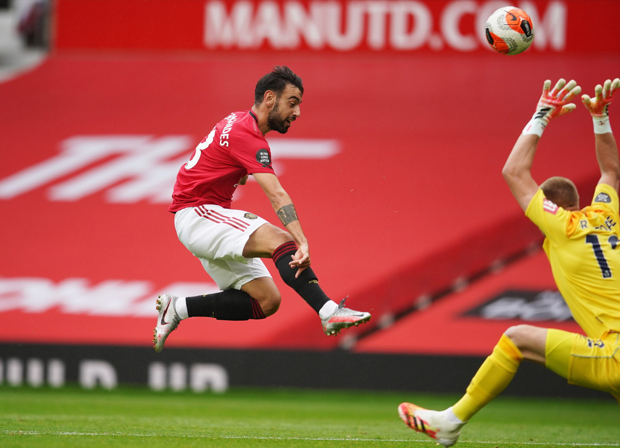 Πρέμιερ Λιγκ: «Μάχη» για δύο εισιτήρια του Champions League