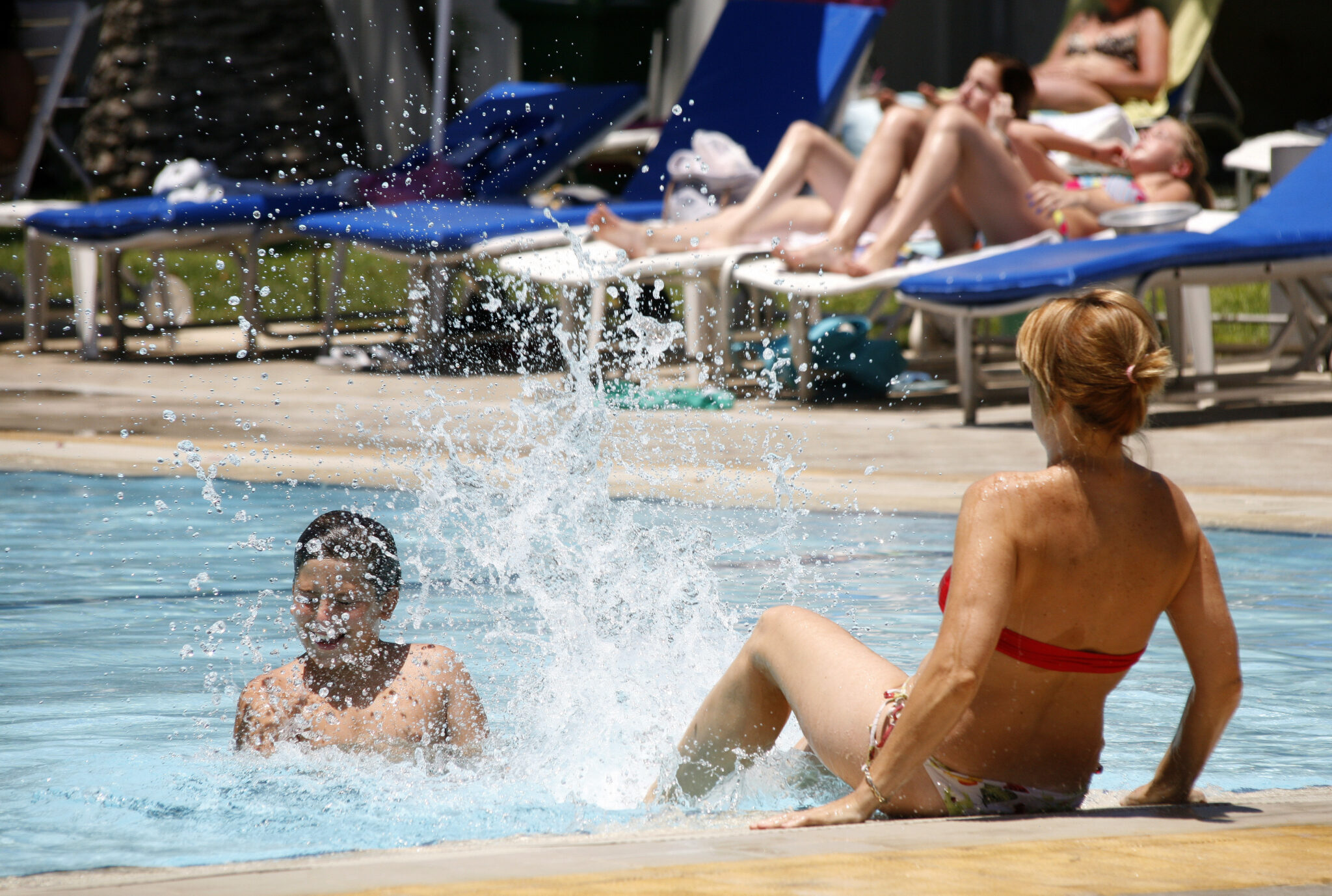 "Χτυπά" τους 41 βαθμούς Κελσίου ο υδράργυρος την Παρασκευή