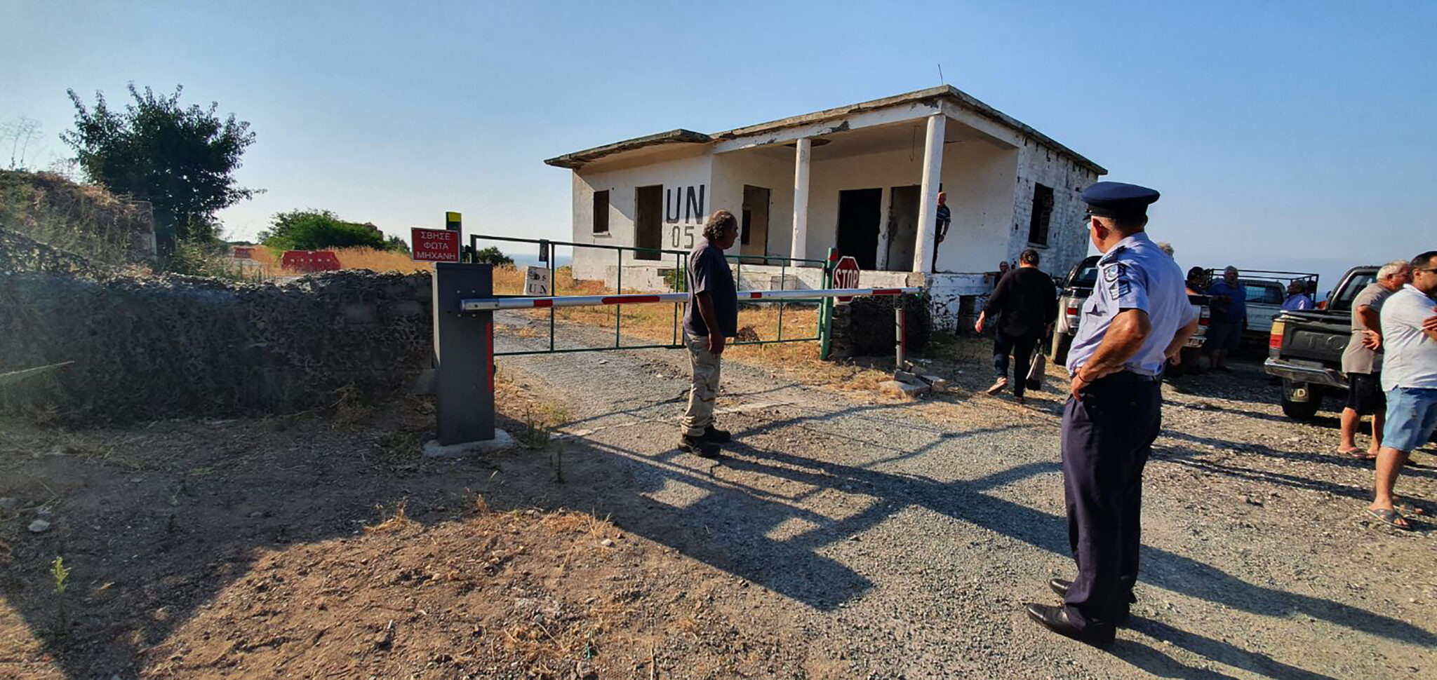 Ξεσηκώθηκαν οι κάτοικοι του Κάτω Πύργου Τηλλυρίας (ΦΩΤΟ)