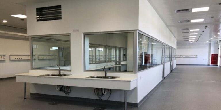 Παρατυπίες βλέπει ο Ελεγκτής, όλα με διαφάνεια λέει ο ΟΚΥπΥ για τη νέα ΜΕΘ (VID)