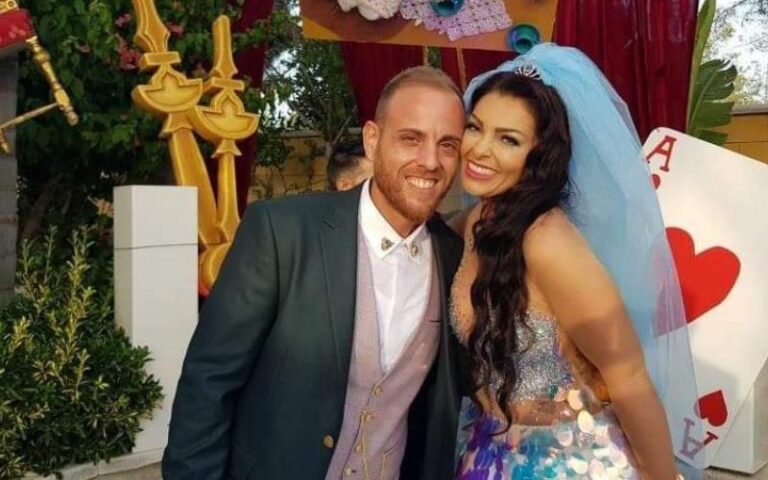 Η Έλια Ιωαννίδου εξέδωσε δελτίο τύπου για να ανακοινώσει τον χωρισμό της