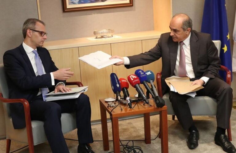 Επιστρέφει στα χέρια Συλλούρη μετά από δύο χρόνια η λίστα Γιωρκάτζη