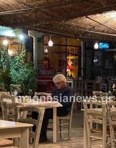 Στο Πήλιο μέσω Βουλγαρίας ο πατέρας του Μπόρις Τζόνσον παρά τις απαγορεύσεις