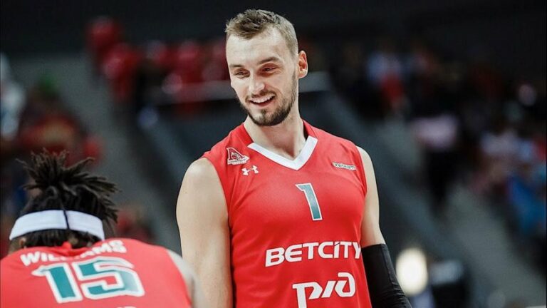 «Βλέπει» Ντέκερ ο Παναθηναϊκός (BINTEO)