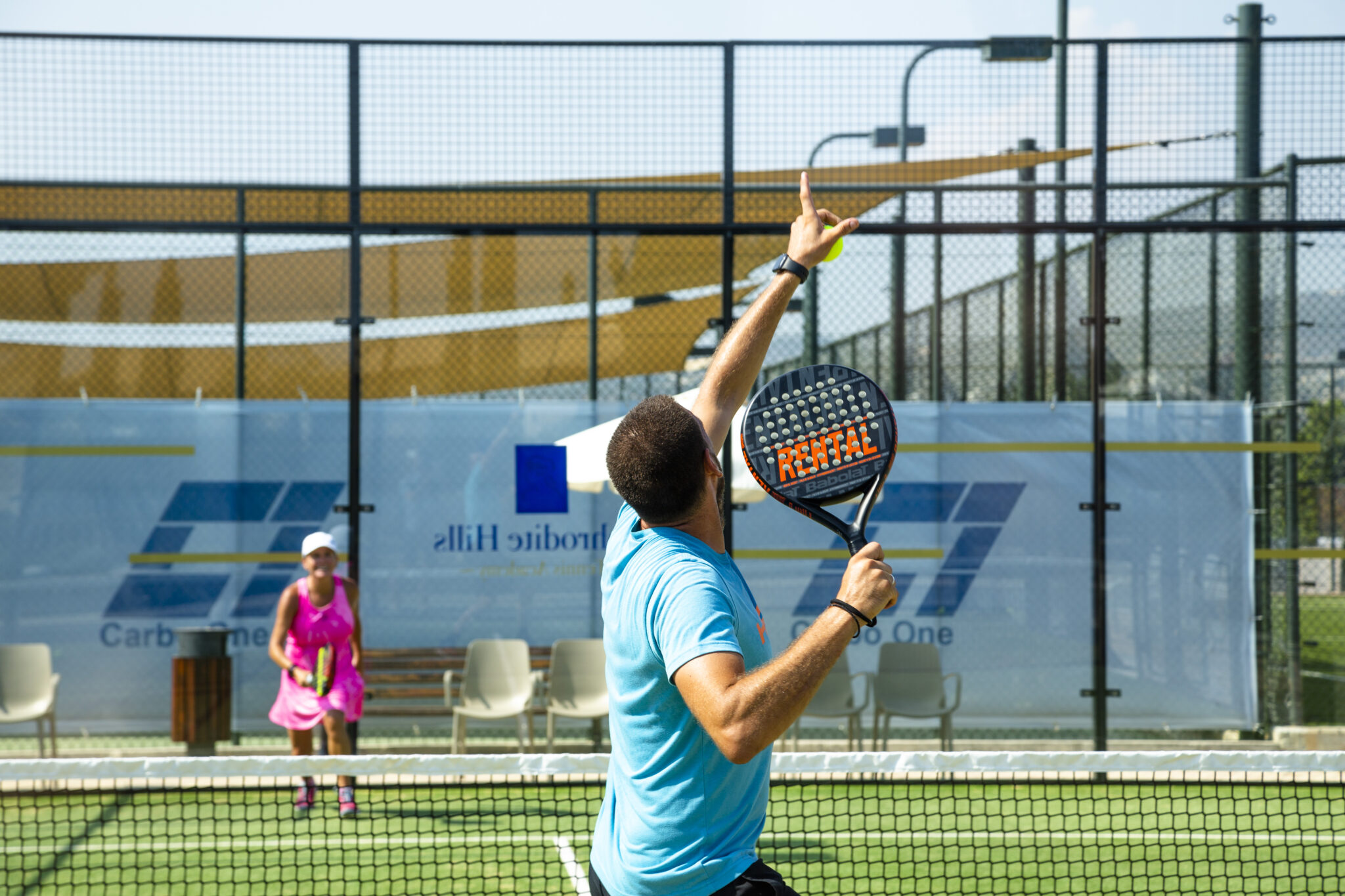ΕΓΚΑΙΝΙΑΣΤΗΚΑΝ ΤΑ ΠΡΩΤΑ ΓΗΠΕΔΑ PADEL ΤΕΝΙΣ ΣΤΗΝ ΚΥΠΡΟ