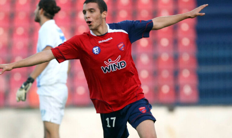 «Έκλεβα από την οικογένειά μου για να παίξω στοίχημα»